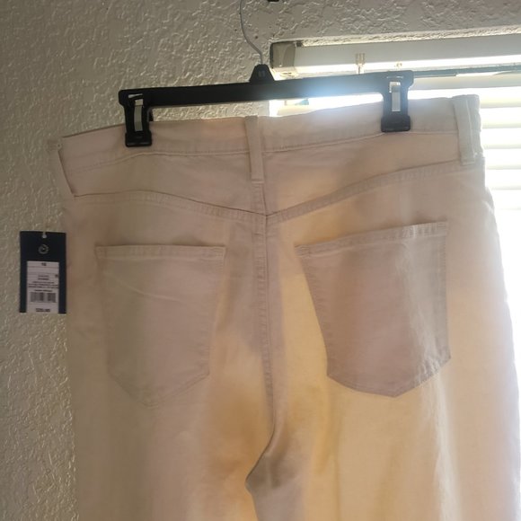 NWT Universal Thread White distressed denim - Picture 5 of 5